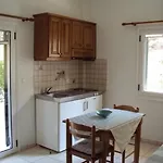 Yasemi Pensión 3*
