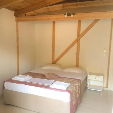 Гостевой дом Yasemi 3*