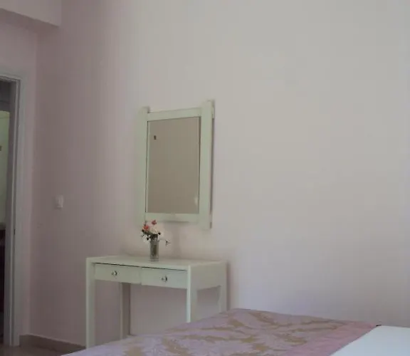 Konukevi Yasemi Vasiliki